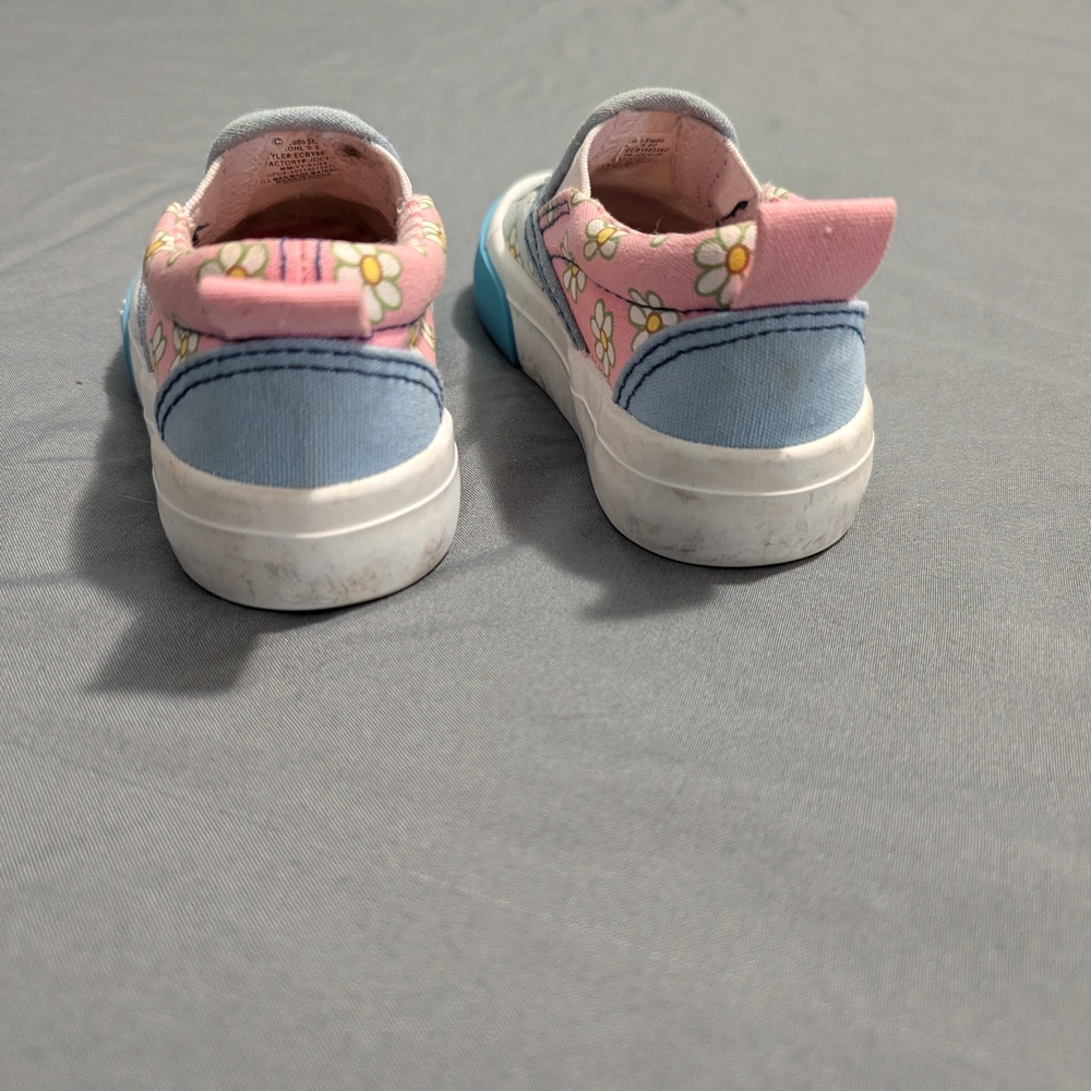 Bluey Slip-On Sneakers Size 5c Toddler 5 - Picture 5 of 6